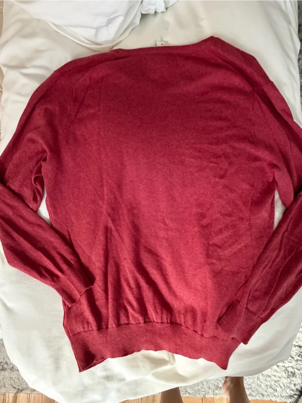 NWT J. Crew Men’s V-Neck Lightweight Red Sweater